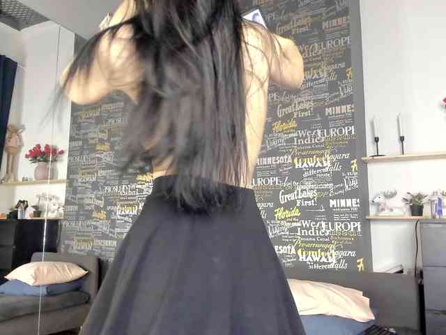 RavenBliss webcam