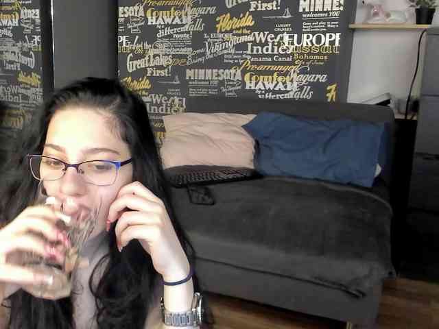 RavenBliss webcam