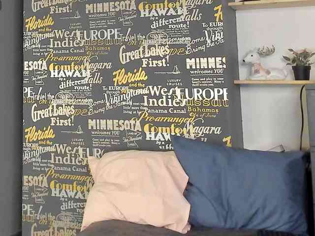 RavenBliss webcam