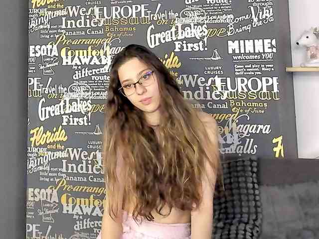 RavenBliss webcam