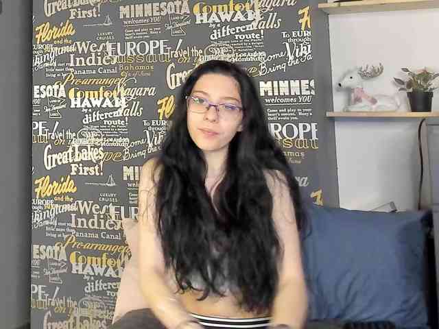 RavenBliss webcam
