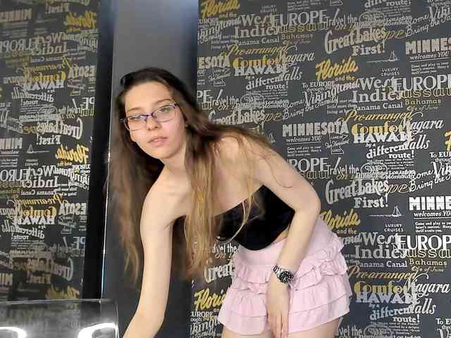RavenBliss webcam