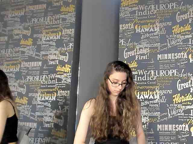 RavenBliss webcam