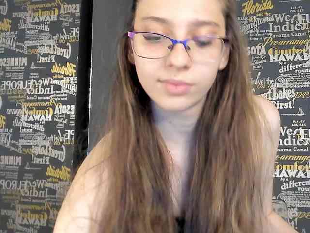 RavenBliss webcam