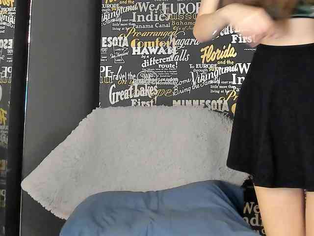 RavenBliss webcam