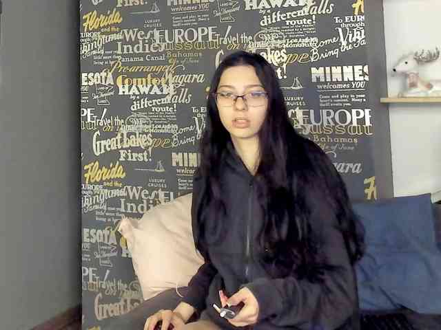 RavenBliss webcam