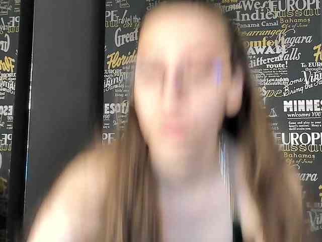 RavenBliss webcam