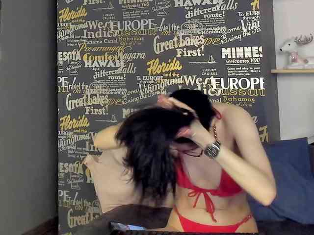 RavenBliss webcam