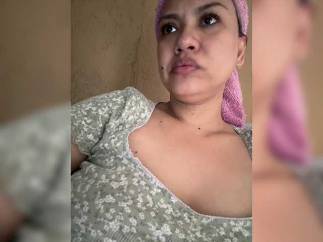 HeraAguilar live cam on BongaCams