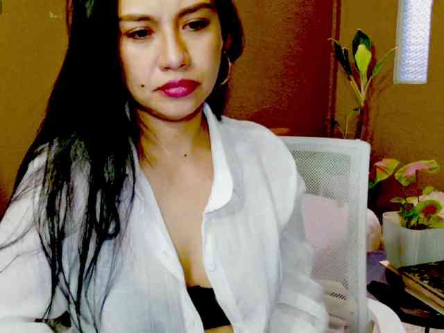 HeraAguilar webcam