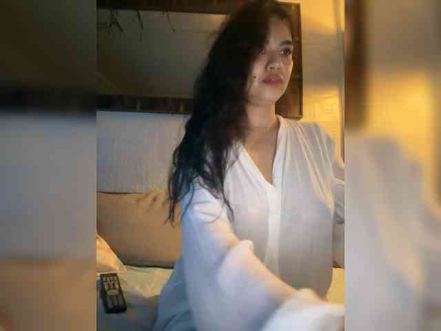 HeraAguilar webcam