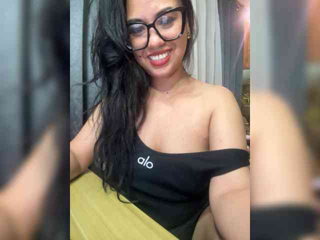 HeraAguilar webcam