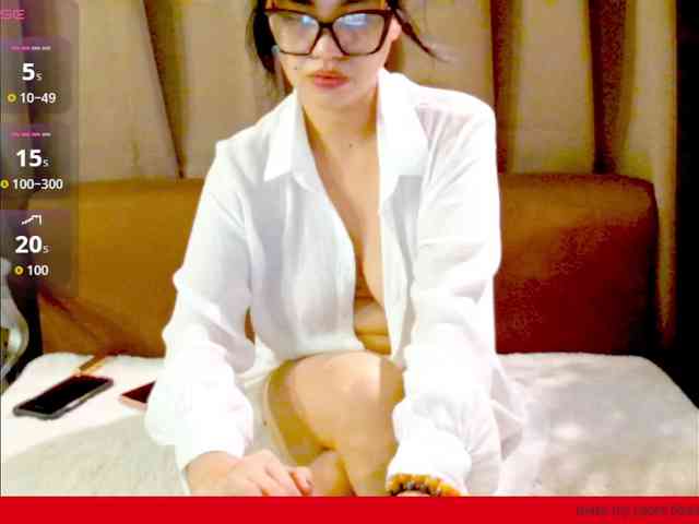 HeraAguilar webcam
