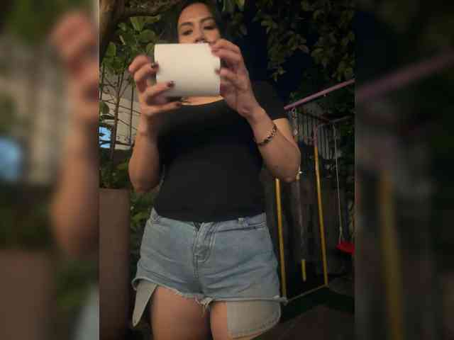 HeraAguilar webcam