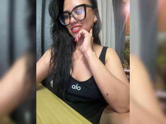HeraAguilar webcam