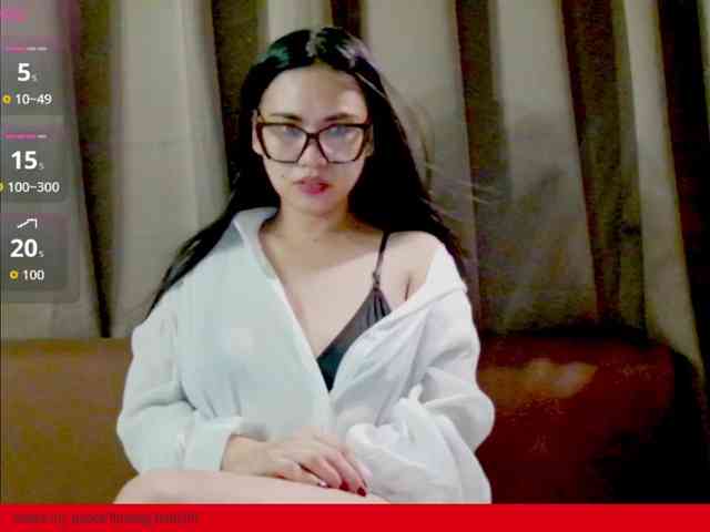 HeraAguilar webcam