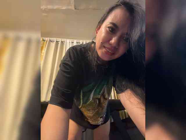 HeraAguilar webcam