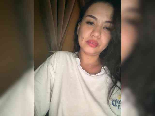HeraAguilar webcam
