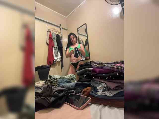 HeraAguilar webcam