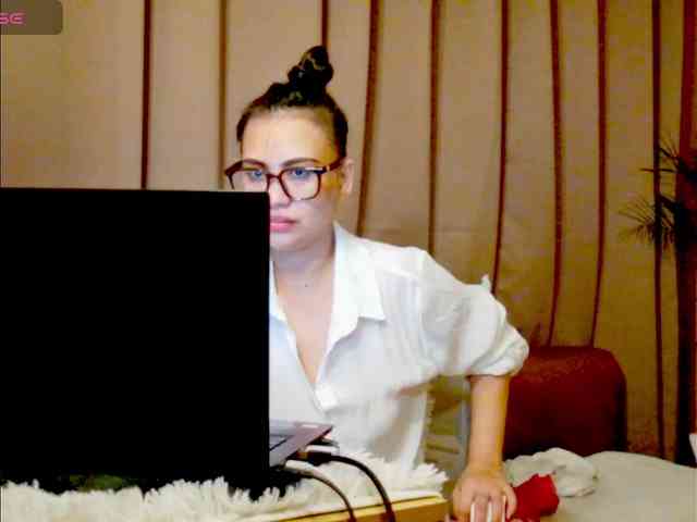 HeraAguilar webcam