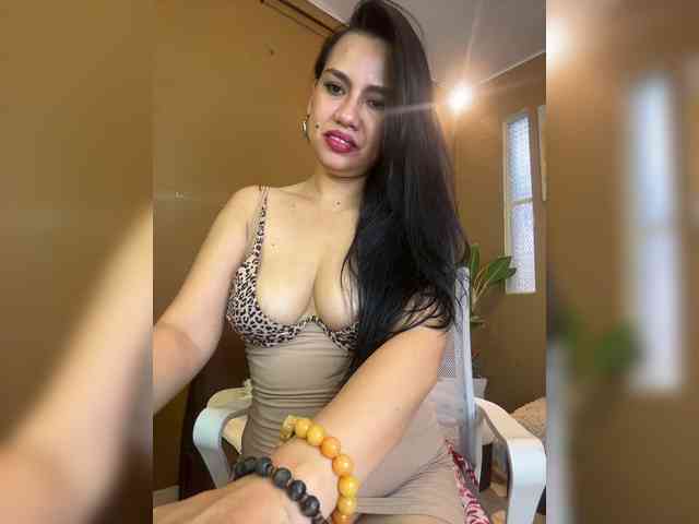 HeraAguilar webcam