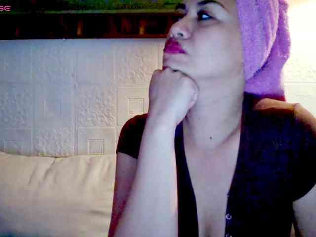 HeraAguilar webcam