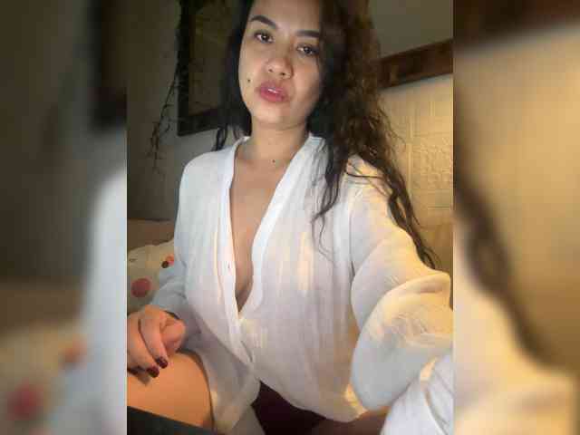 HeraAguilar webcam