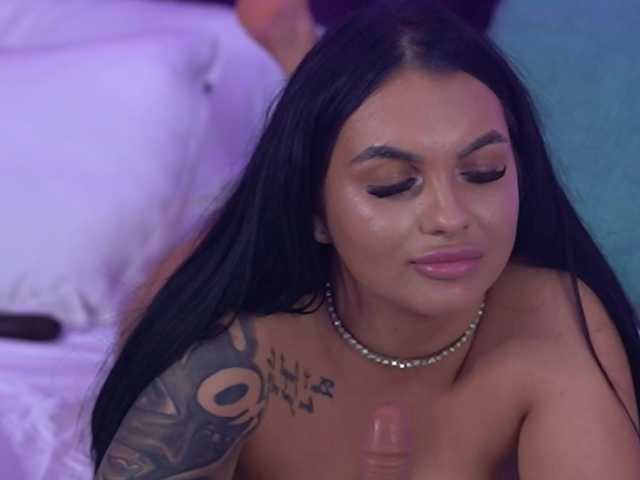 AliraNightvale live cam on BongaCams
