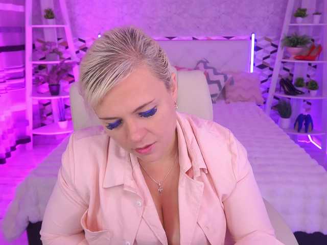  CrystalVibe chat room