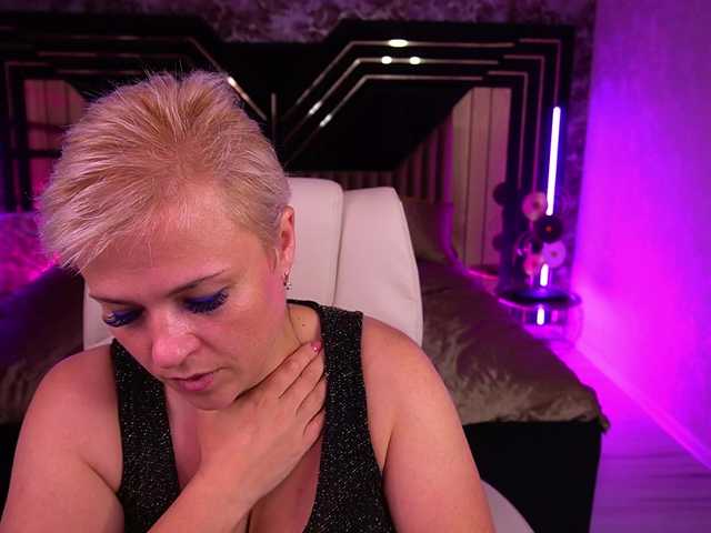 crystalvibe live sex
