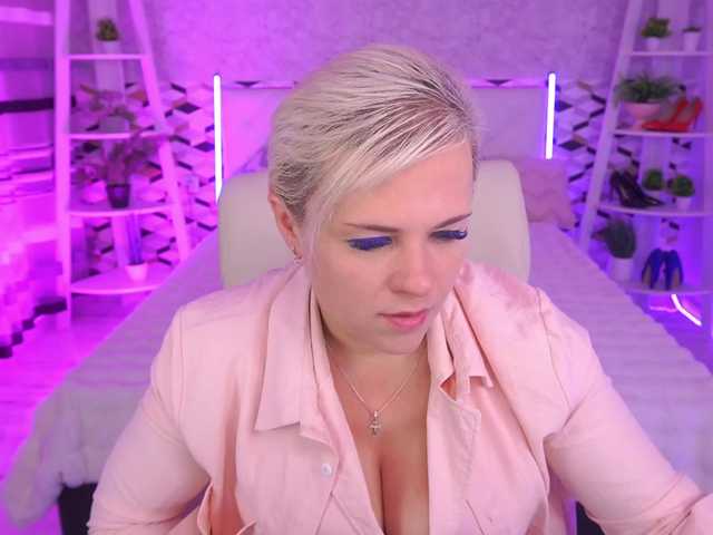  CrystalVibe chat room