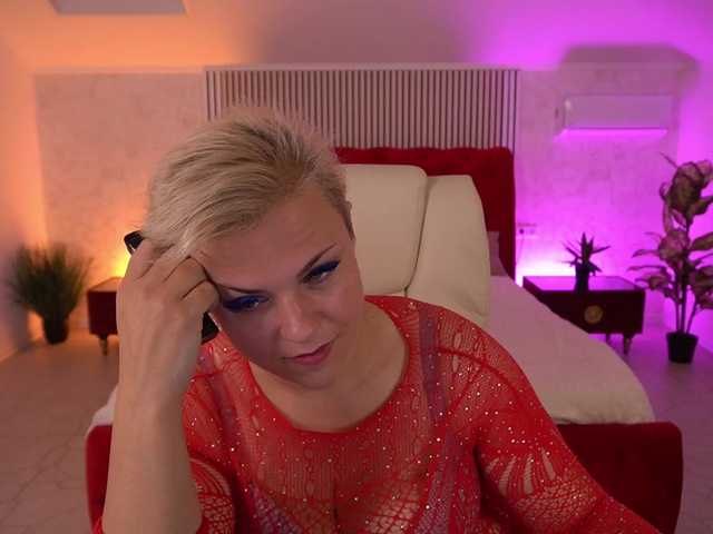 crystalvibe live sex show