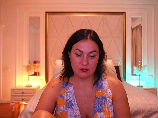 VelvetLuck live cam on BongaCams