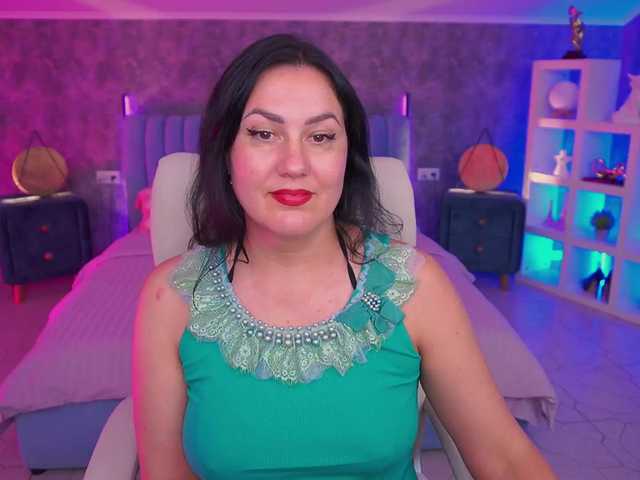 VelvetLuck live cam