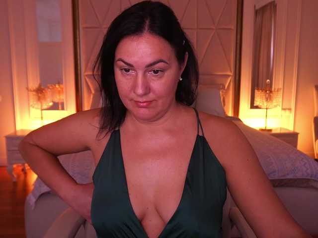 VelvetLuck live cam on BongaCams