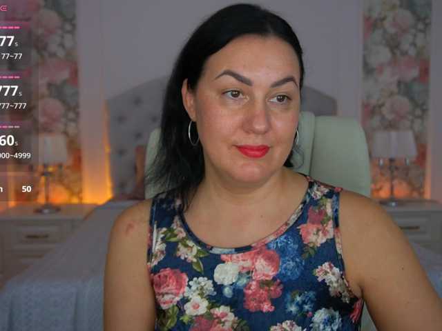 VelvetLuck live cam on BongaCams