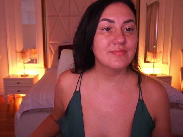 VelvetLuck live cam on BongaCams