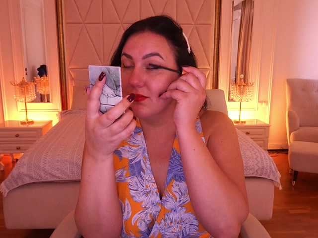 VelvetLuck live cam on BongaCams