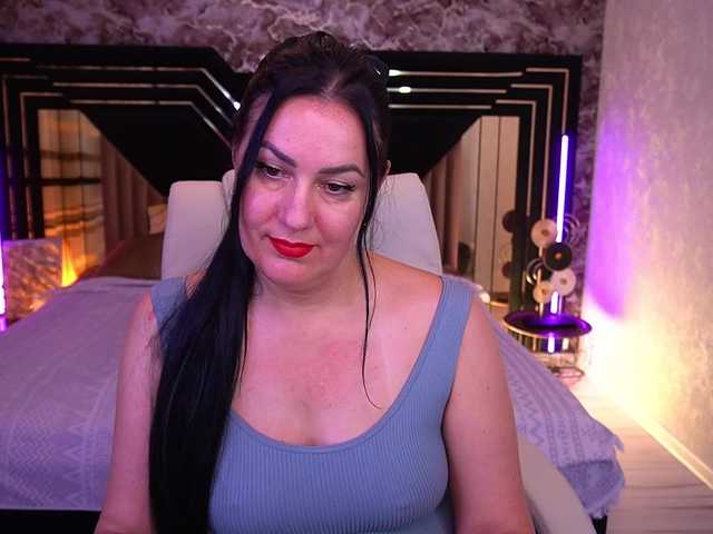 VelvetLuck live webcam show