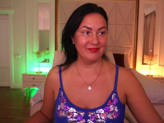VelvetLuck live cam on BongaCams