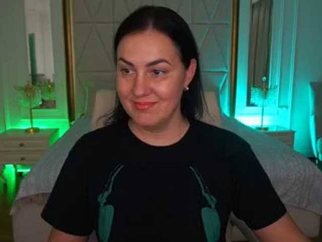 VelvetLuck live cam on BongaCams