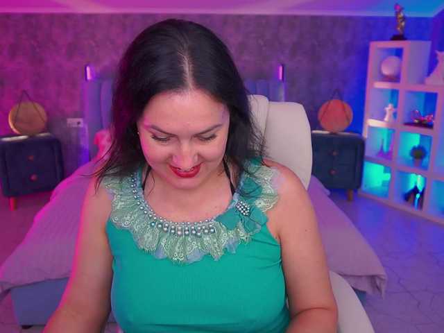 VelvetLuck live cam on BongaCams