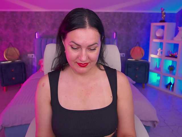 VelvetLuck live cam on BongaCams