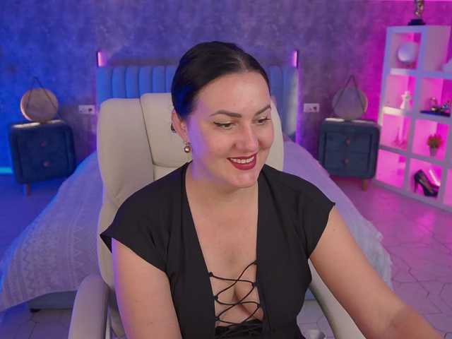 VelvetLuck live webcam show