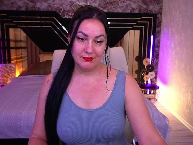 VelvetLuck live webcam show