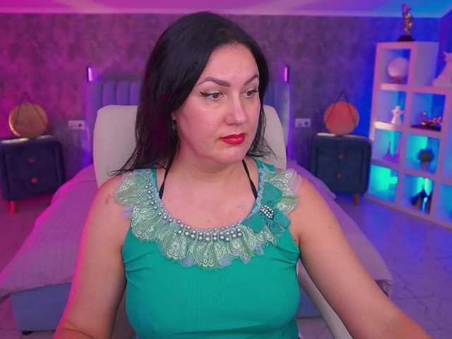 VelvetLuck live cam on BongaCams