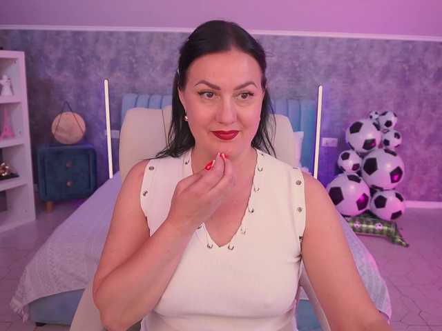 VelvetLuck live cam on BongaCams