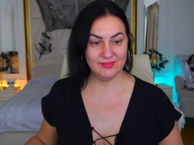 VelvetLuck live cam on BongaCams