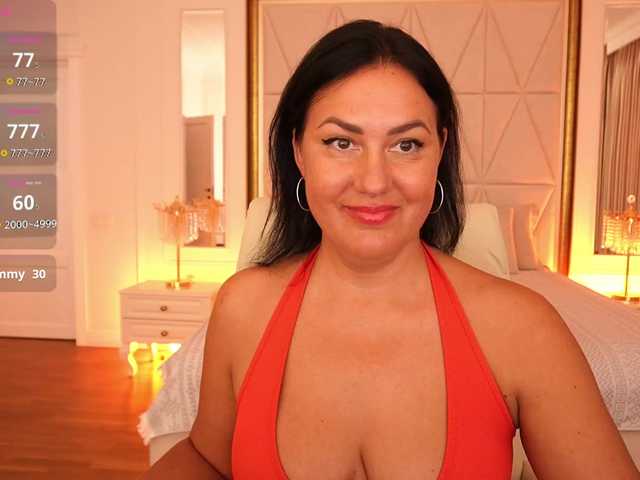 VelvetLuck live cam on BongaCams