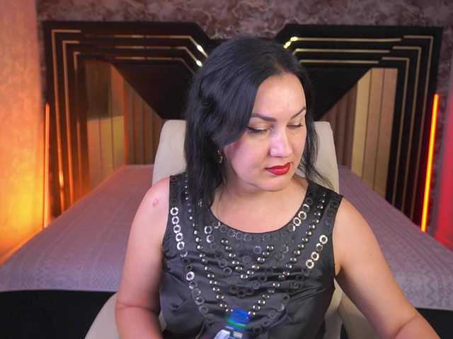 velvetluck cam belle